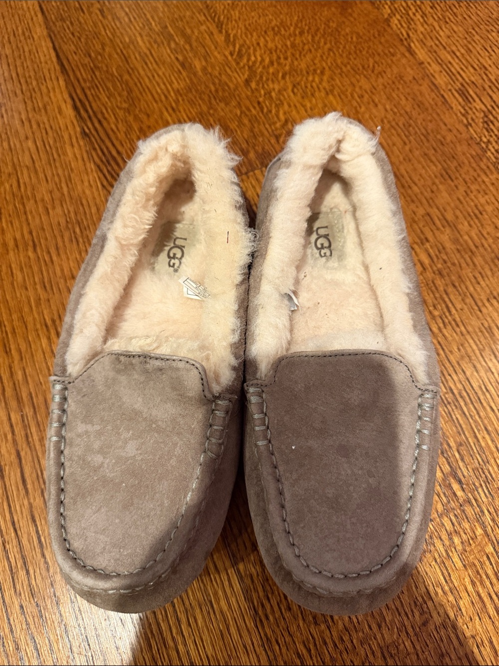 Women’s Ugg moccasins